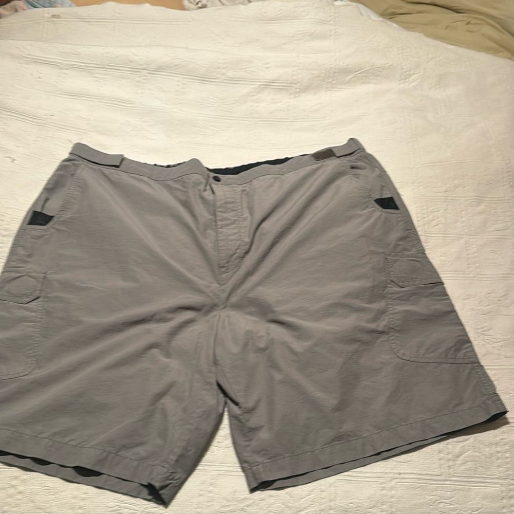 Mountain hikers shorts size 48